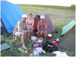 (12/107): Biwak w Tursku - Bartek nam zrobi obiad.<br>2008-07-27