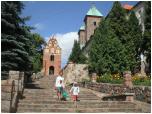 (91/107): Czerwisk - odwiedzilimy dawny klasztor grujcy nad miasteczkiem.<br>2008-08-07