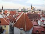 (2/83): Tallinn: miasto stare i za nim miasto nowoczesne.<br>2014-07-26