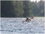 (29/83): Przez jezioro Pyttyvesi przejedamy na fali.<br>2014-07-31