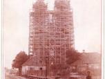 (12/48): Bazylika katedralna pw. Wniebowzicia N.M.P.<br>fot. M. Kochanowicz 1890 r. <br>Widok fasady bazyliki katedralnej w trakcie przebudowy.