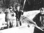 (11/22): Zabranie młoteczka do opukiwania wioseł z lodu było nieodzowne.