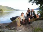 (9/122): Na pierwszy nocleg w Norwegii zatrzymalimy si nad rdgrskim jeziorem Eikeren.<br>2005-08-12