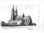 (14/48): Katedra Wocawek<br>fot. B. Sztejner, przed 1902<br>Widok bazyliki katedralnej od poudniowego wschodu wykonany ze zbiegu ulic Seminaryjskiej (ob. Karnkowskiego) i Przejazd (ob. Plac Kopernika)